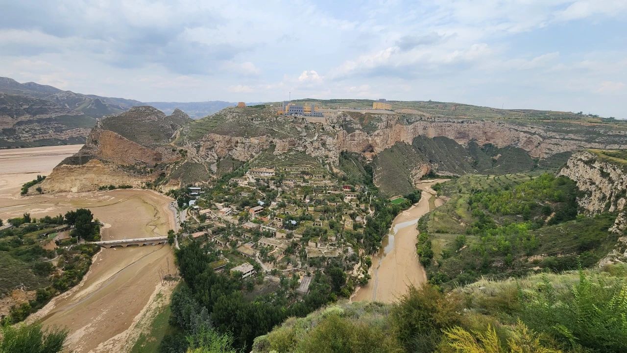 1718682354340834.jpg 87.7.jpg